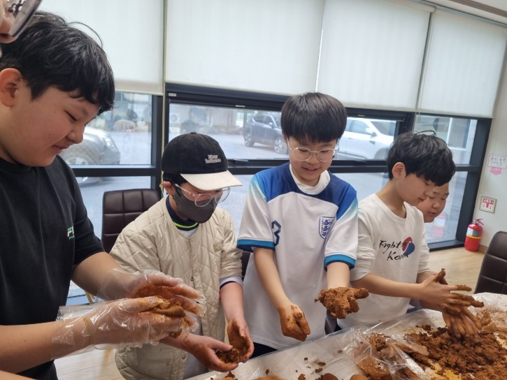 EM 흙공 만들기 4.jpg