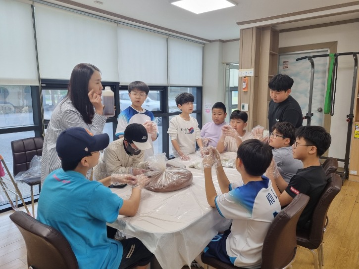 EM 흙공 만들기 1.jpg